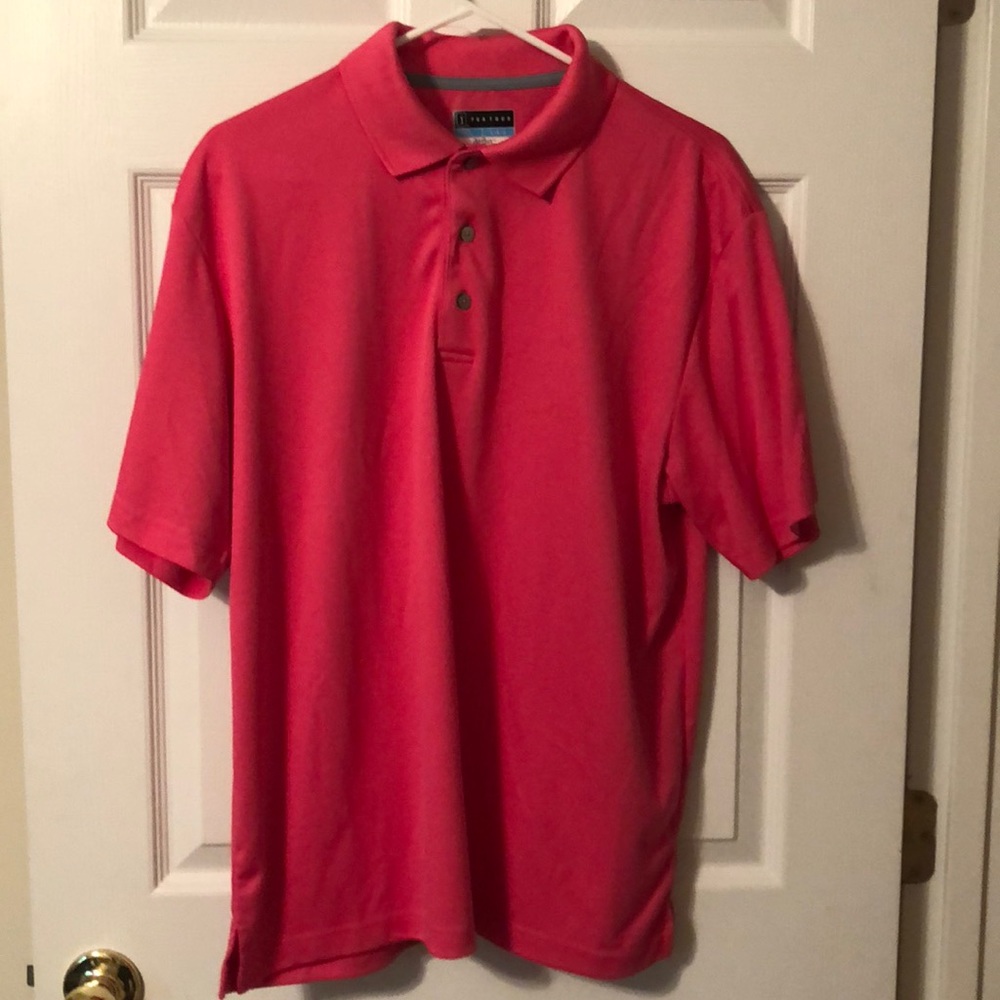 Men’s golf shirt